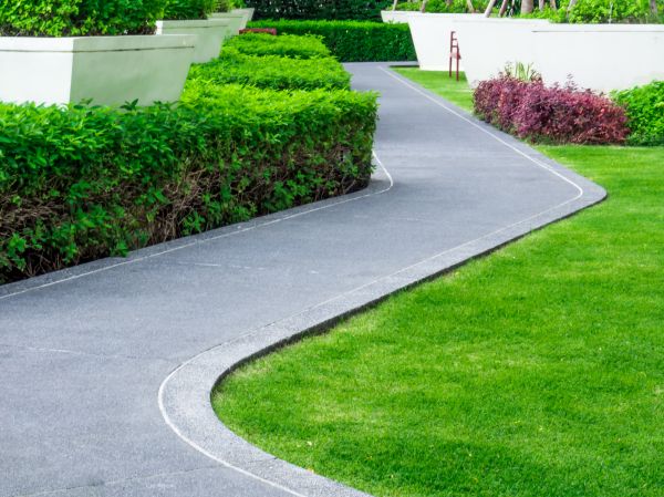 Walkway Curb Installation in Dublin