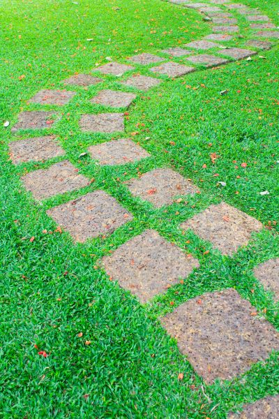 Backyard Pathway Construction in Dublin